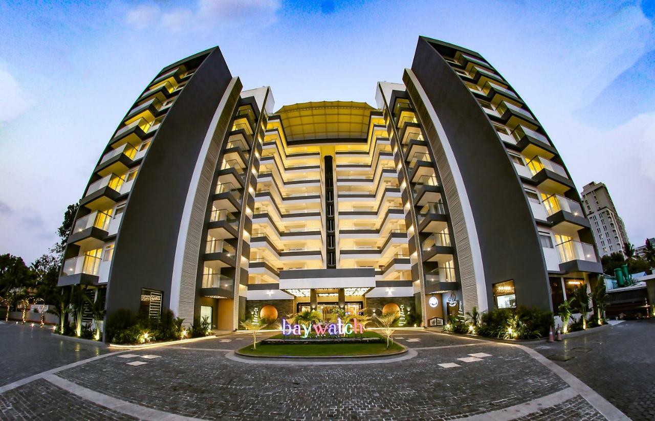 Kent Baywatch Suites Kochi Eksteriør billede