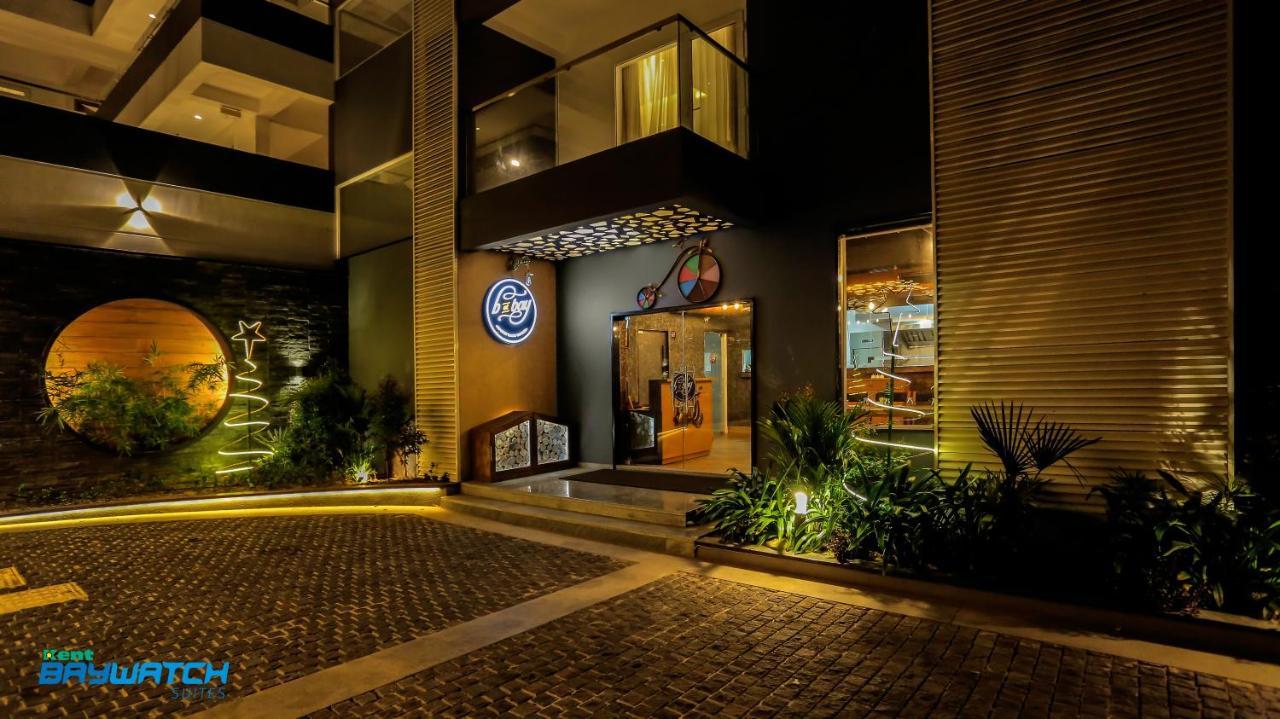 Kent Baywatch Suites Kochi Eksteriør billede
